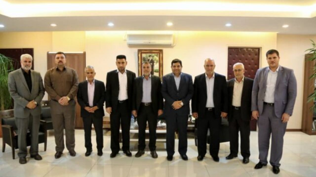 دیدار چند تن از فرماندهان حشدالشعبی با رئیس ستاد اجرایی فرمان حضرت امام(ره)