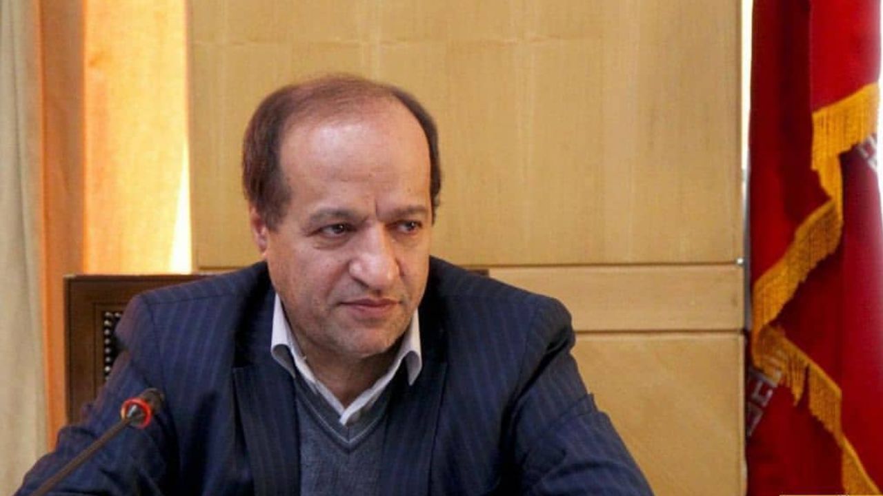 تراکم پرونده در دستگاه قضا به دلیل کمبود وکیل نیست