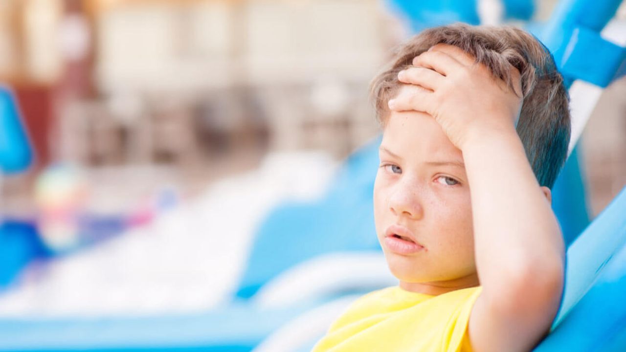 کم‌آبی بدن چه عوارضی دارد؟