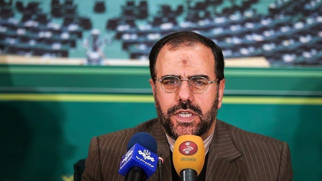 دولت هنوز معتقد است تشکیل وزارت بازرگانی به نفع کشور است/ دولت موافق طرح تشکیل وزارت تجارت و خدمات بازرگانی است