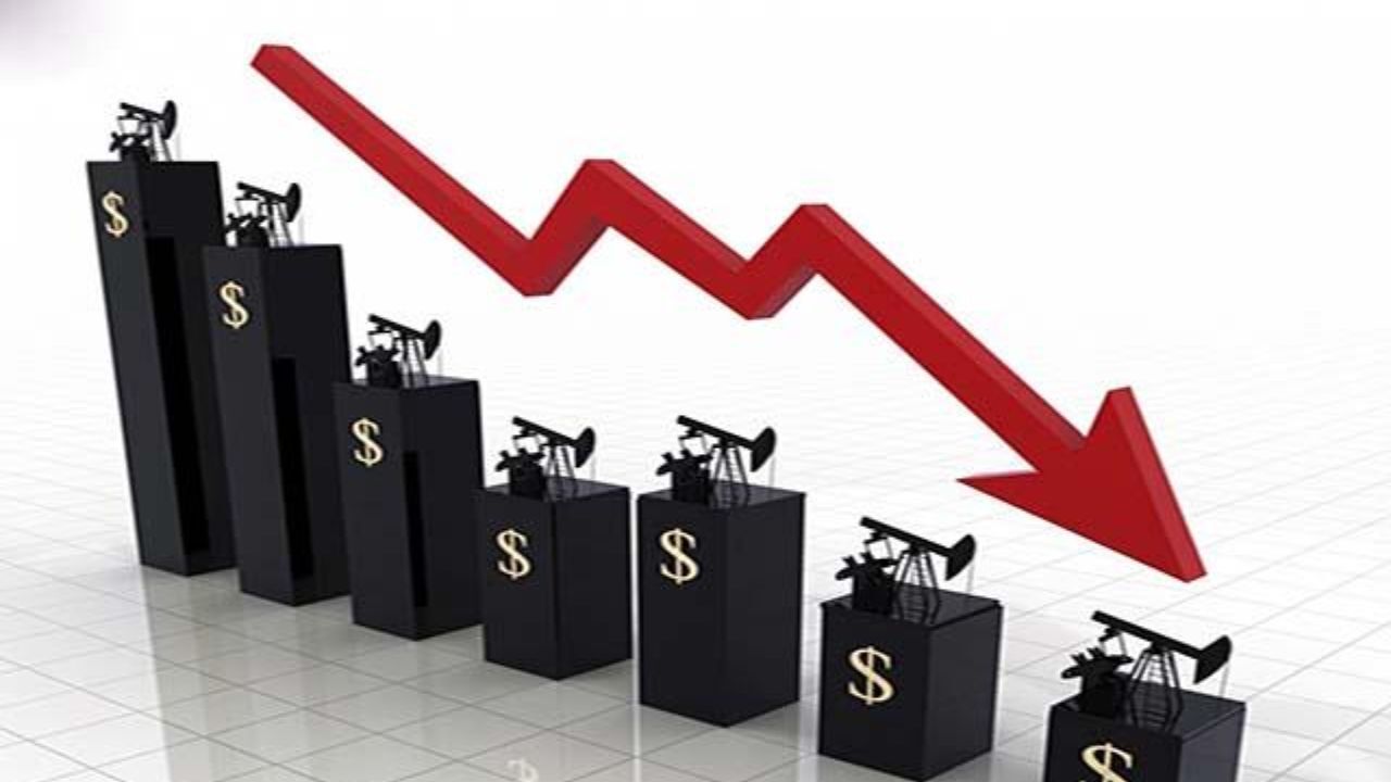 کاهش یک درصدی قیمت نفت پس از تصمیم شورای بانک مرکزی آمریکا برای کاهش نرخ بهره