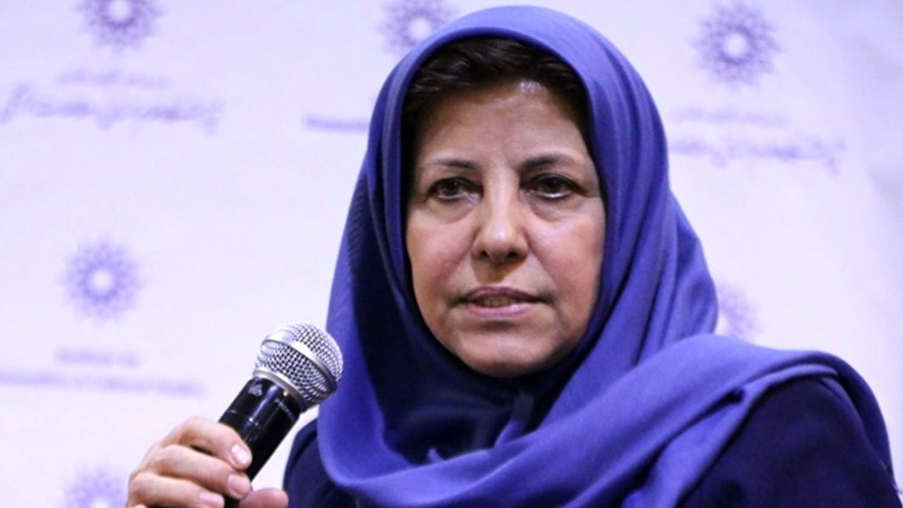 پژوهش روح‌انگیز کراچی درباره تاریخ مظلومیت زنان شاعر