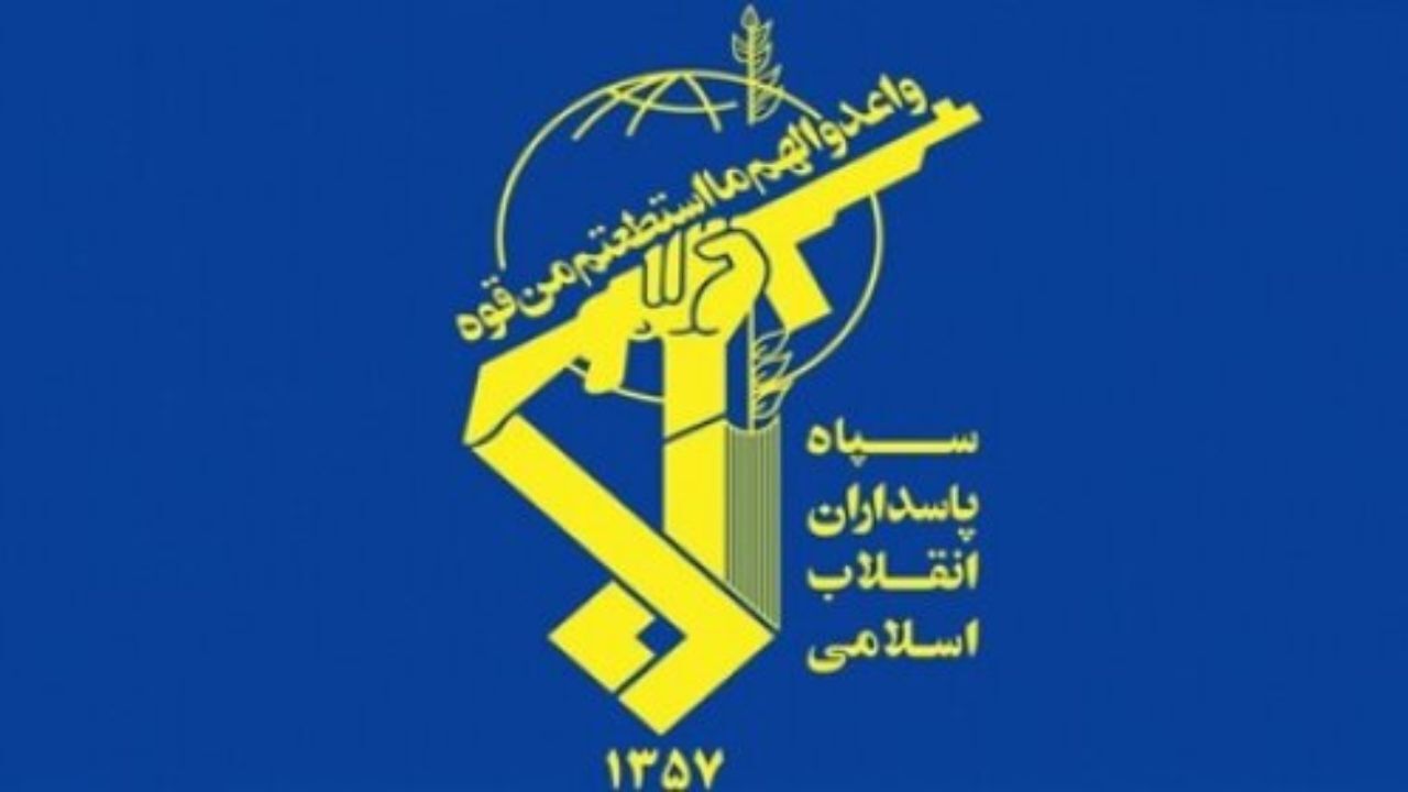 توقیف یک نفتکش حامل سوخت قاچاق در خلیج فارس