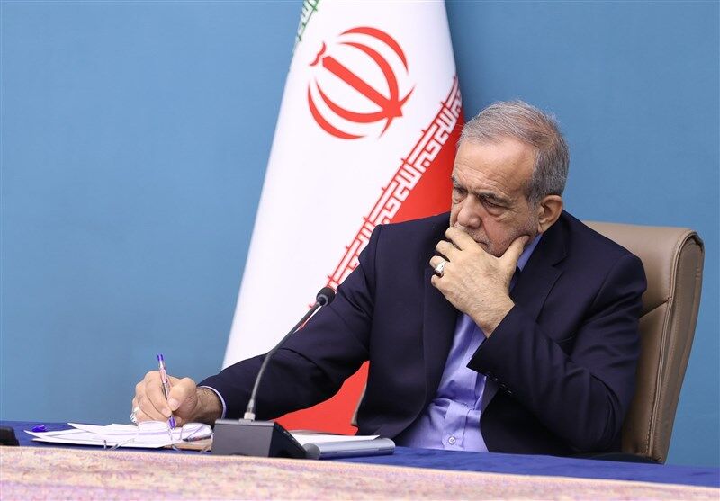 درخواست خانه احزاب از رئیس‌جمهوری؛ به رهبری پیشنهاد عفو عمومی بدهید