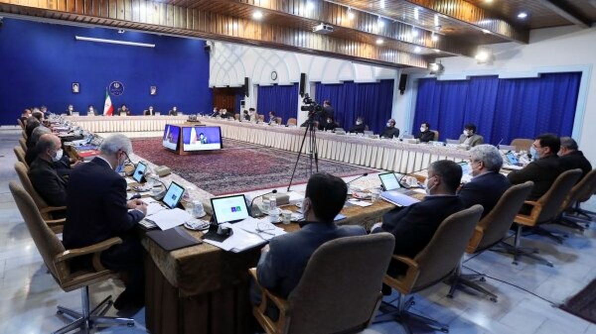 تصویب درخواست بانک مرکزی برای مدیریت بازار ارز و کنترل تورم