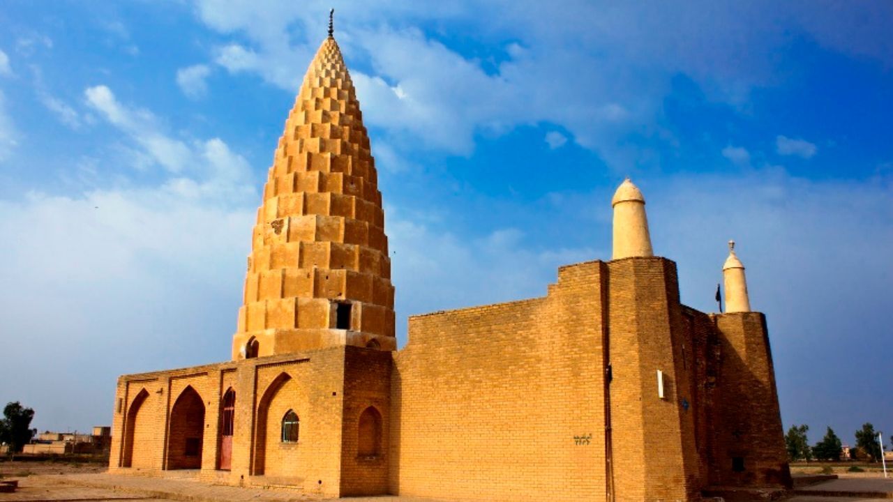 اشتباه پیمانکار آرامگاه «یعقوب لیث صفاری» را تخریب کرد