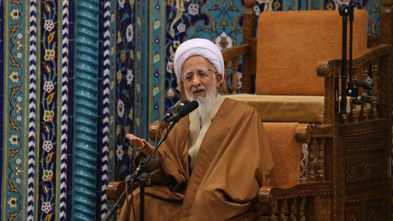 اسلام‌هراسی توطئه دشمنان است/ کشور با مشکلات اقتصادی مواجه است
