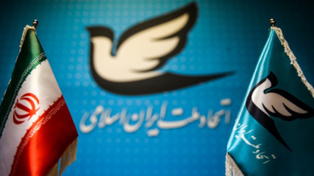 رهبری اصلاحات توسط  خاتمی مورد اجماع ترین نظر در بین اصلاح‌طلبان است/ کرباسچی تنها به مدیریت جبهه اصلاحات انتقاد دارد