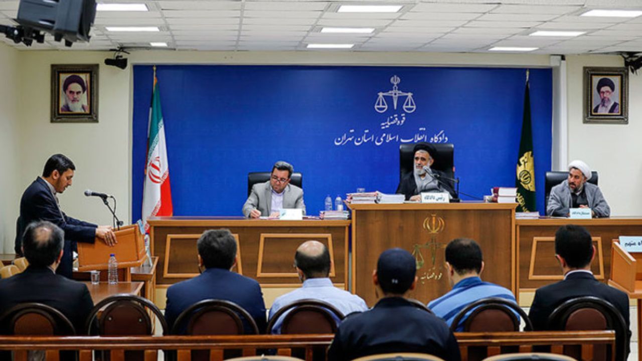 متهم ارزی ممنوع الخروج نبود/ خروج سالار آقاخانی به مقصد نجف