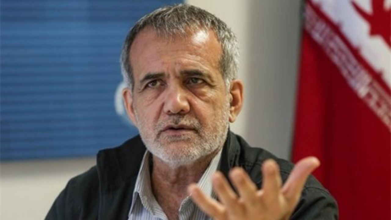 نباید به دنبال تشکیل وزارتخانه جدید باشیم/ مخالف تشکیل وزارت بازرگانی هستم/ دولت نباید بزرگ شود