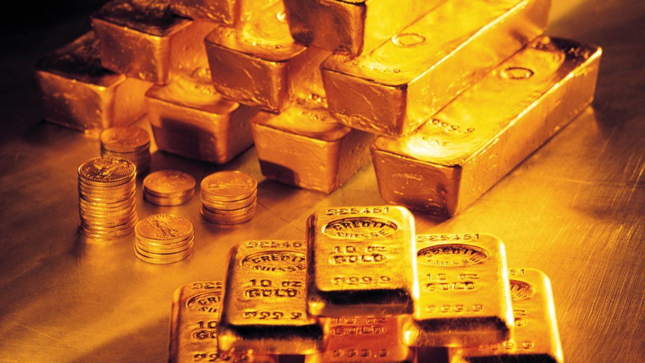 کاهش قیمت طلا در پی گرانی دلار