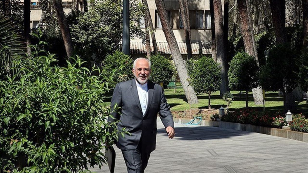 ظریف به‌زودی به توکیو سفر می‌کند