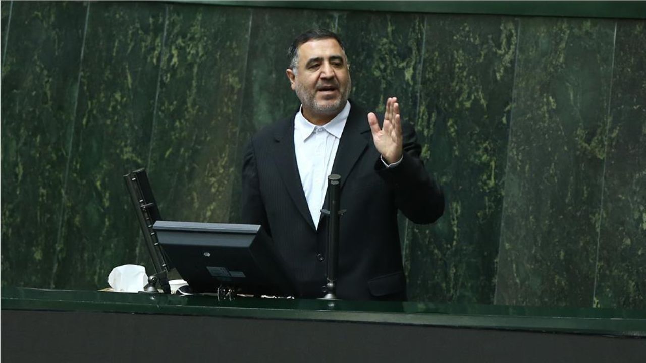 مخالف چاپلوسی و تملق هستم/ از مبارزه با مفاسد ناراحت نیستم