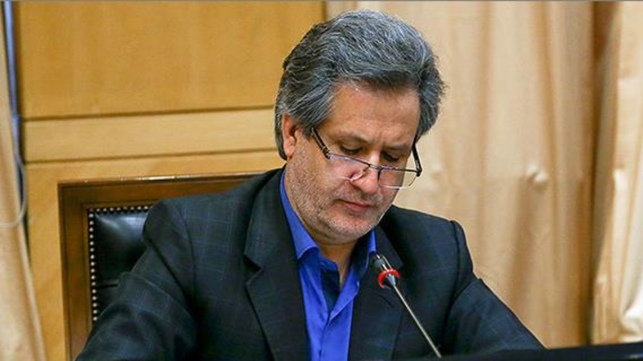 وزرای پیشنهادی از مجلس رای اعتماد می‌گیرند/ مونسان لابی بیشتری با نمایندگان داشته است/ حاجی‌میرزایی تجربه کافی را ندارد اما به دلیل فرا رسیدن فصل مدارس از مجلس رای اعتماد می‌گیرد
