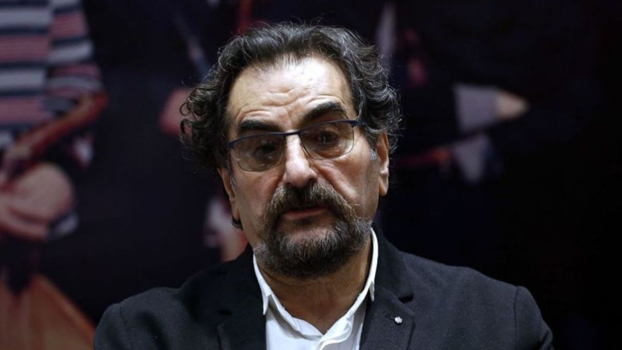 این روز‌ها حال هیچ‌کس خوب نیست/ اختلاسگران حال خوبی دارند/ کتاب می‌خوانم و موسیقی گوش می‌دهم/ بعد از ایام محرم کار‌های ما آغاز می‌شود