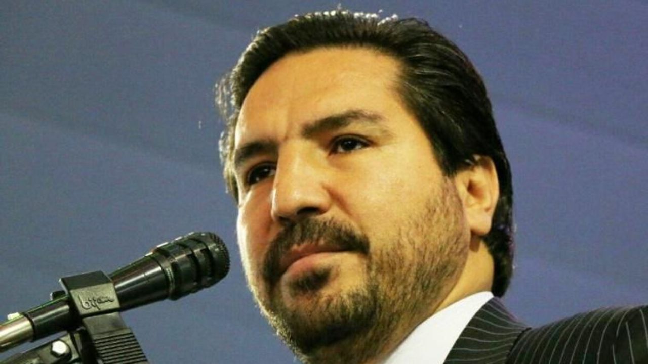 نمی‌توان به روس‌ها و چینی‌ها اعتماد کرد/ چینی‌ها نفت ما را روزانه خریداری می‌کنند