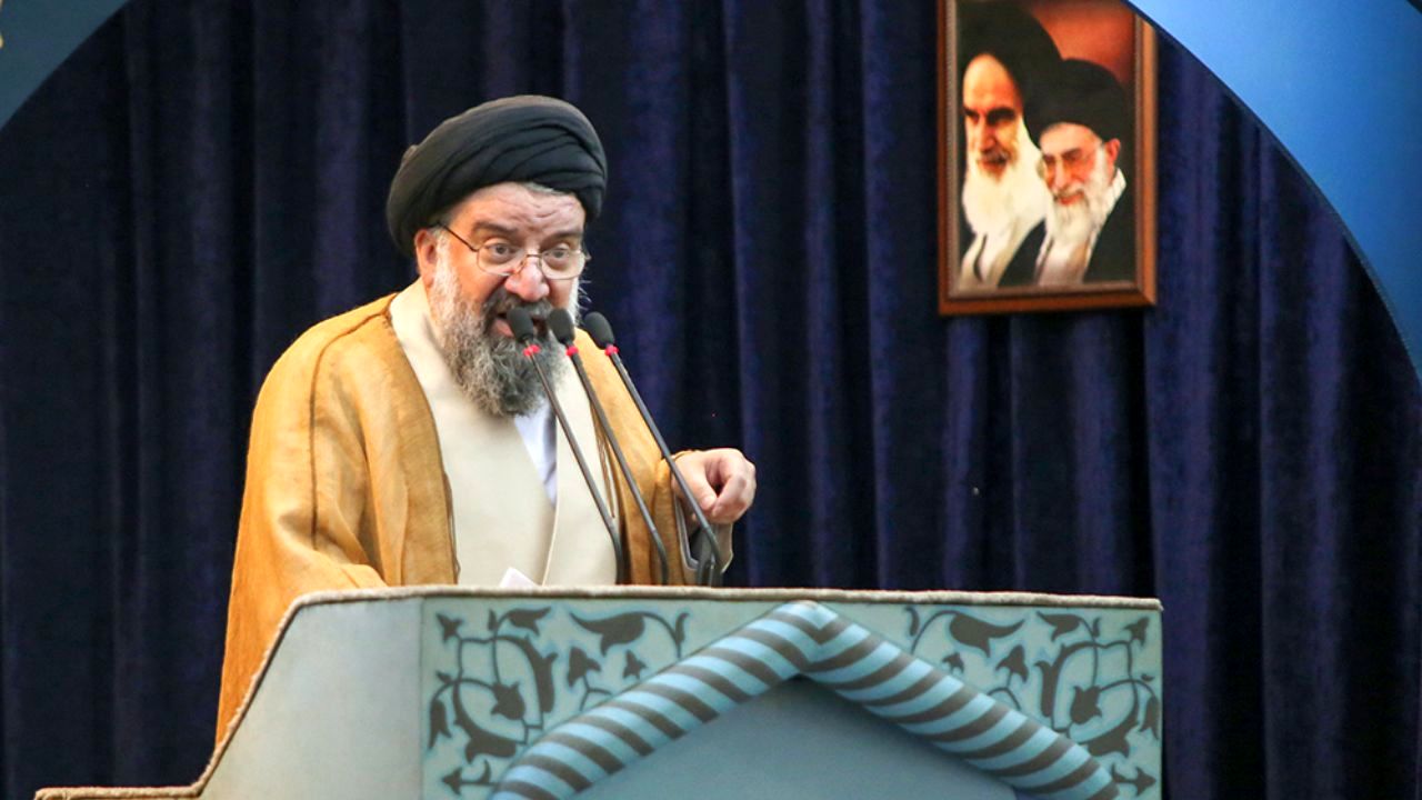 مذاکره با عهدشکنان نابخردی است/ مومن از یک سوراخ دوبار گزیده نمی‌شود/ مسئولان طوری حرف بزنند که دشمن از آن سوژه نگیرد/ آمریکا آرزوی مذاکره با ما را به گور ببرد