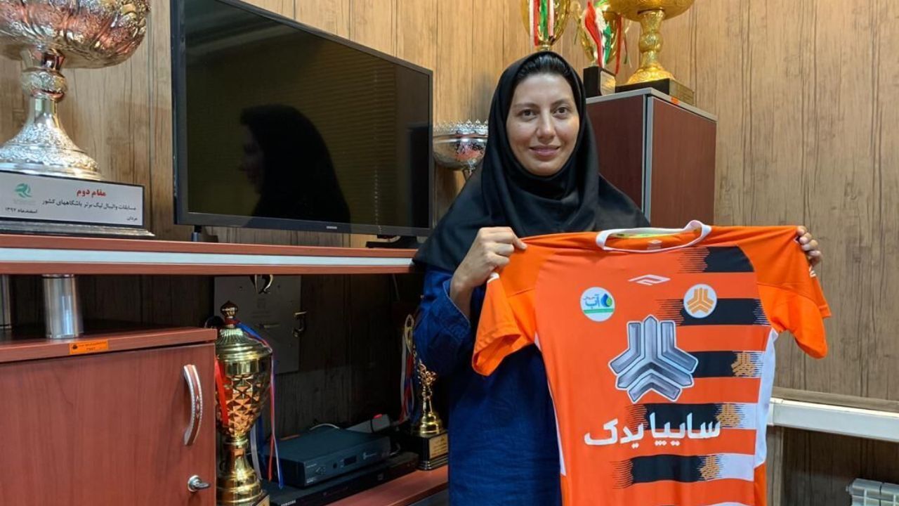 تفکر ما بر محور قهرمانی می‌چرخد