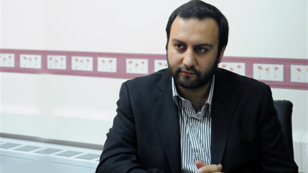 اصولگرایان رهبر ندارند/ تصمیم‌گیری‌ها و ائتلاف‌ها نباید پشت درهای بسته رقم بخورد