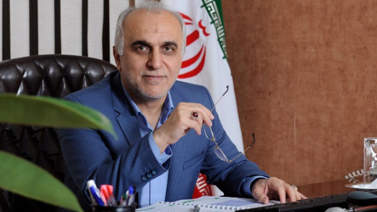 امکان کاهش هزینه‌های دولت وجود ندارد/ باید در خصوصی وابستگی بودجه به نفت بازنگری کنیم / بستر کاهش وابستگی به نفت فراهم نیست