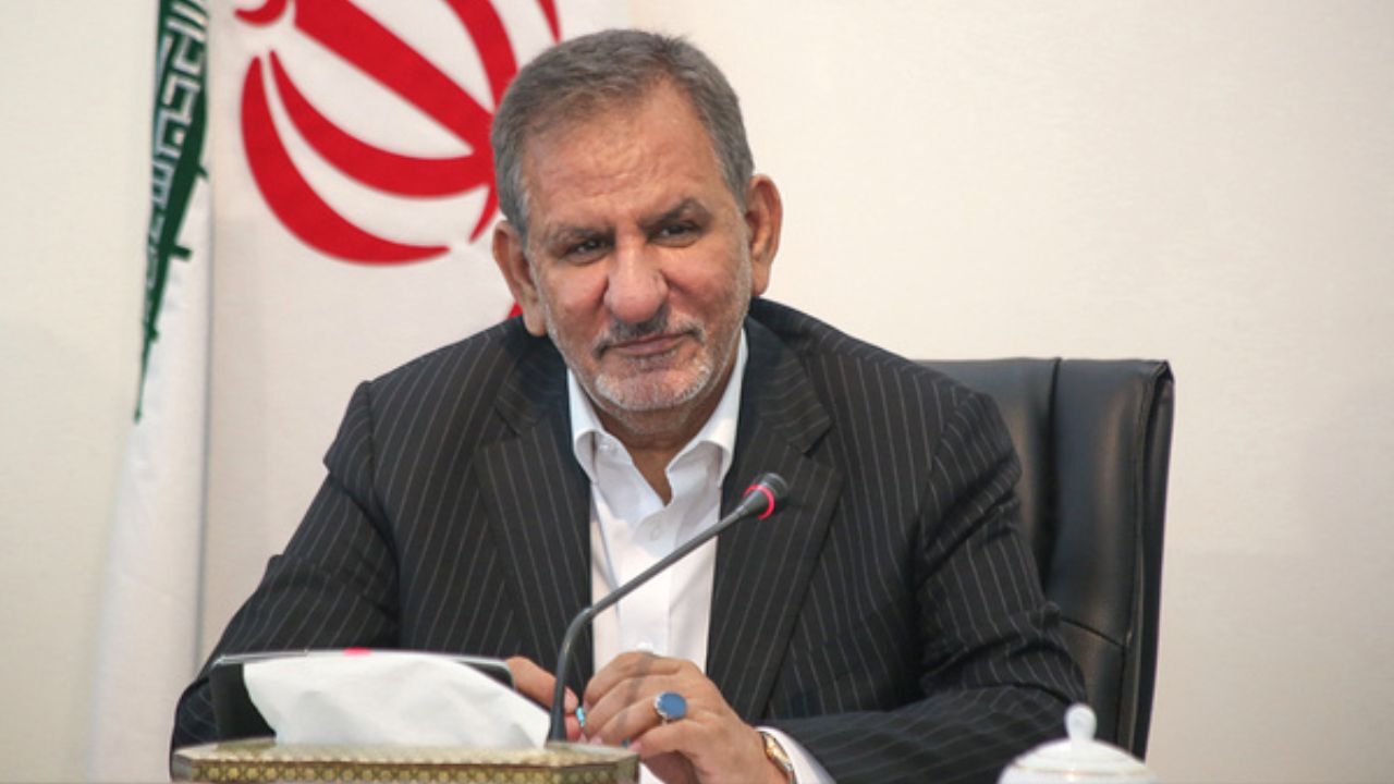 همه توان و ظرفیت خود را برای فروش نفت به کار می‌گیریم/ آمریکایی‌ها در توقف فروش نفت ایران ناموفق بوده‌اند/ وزارت نفت با وجود کارنامه درخشان به جای حمایت بیشترین فشارها را متحمل می‌شود