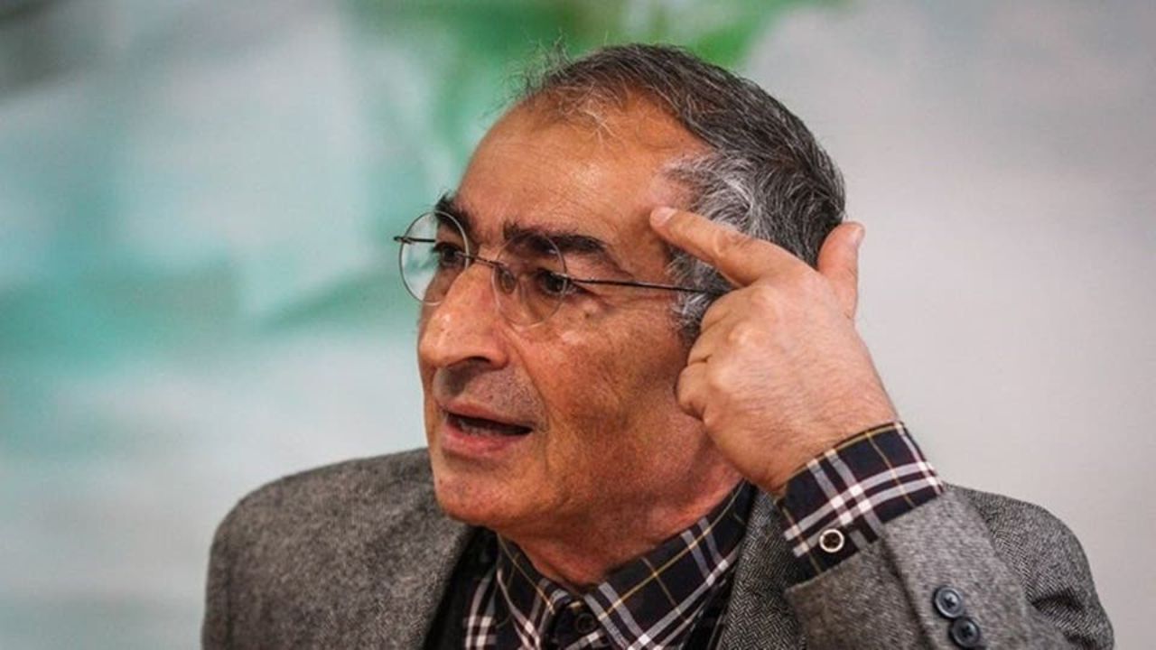 اصولگرایان چنان انتقاد می‌کنند که گویی هیچ نقشی در اوضاع نداشته‌اند