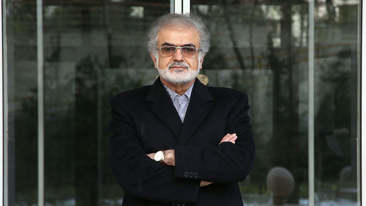 هرچه انتخابات رقابتی‌تر باشد، به همان نسبت پرشورتر هم خواهد بود/ انتخابات رقابتی زمانی اتفاق می‌افتد که احزاب بتوانند با یکدیگر رقابت کنند/ کاندیداهای احزاب باید بدون تبعیض بررسی صلاحیت‌ شوند