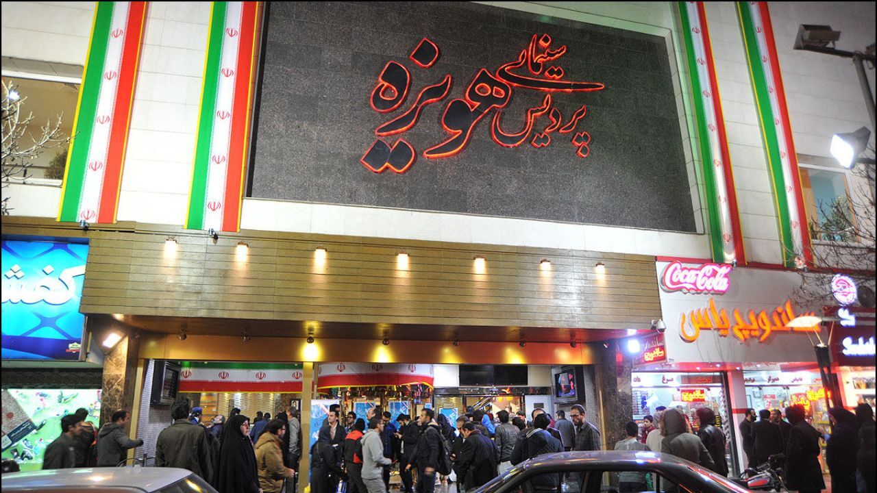 گزارش از فروش فیلم‌های روی پرده در تابستان و هشدار مدیران پردیس‌های سینمایی/ گیشه‌ها تابستان را دوست دارند