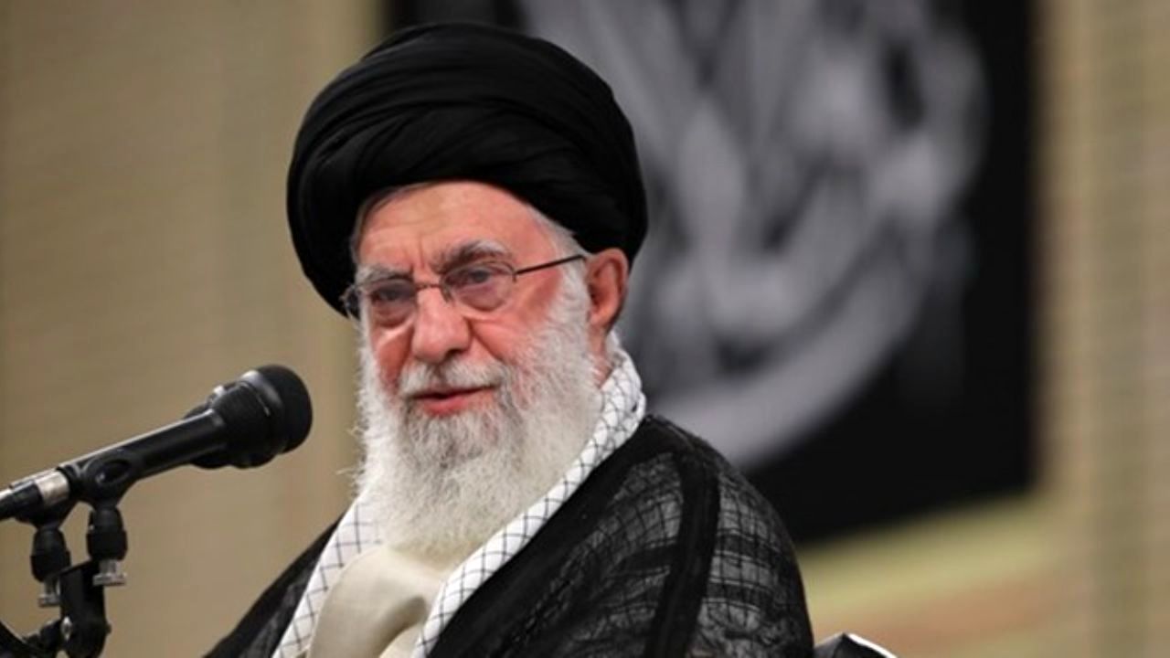 کم ندیدیم افرادی که چشمشان به پول خورد و از این رو به آن رو شدند!/ بچّه‌های مؤمن باید ثبات قدم پیدا کنند