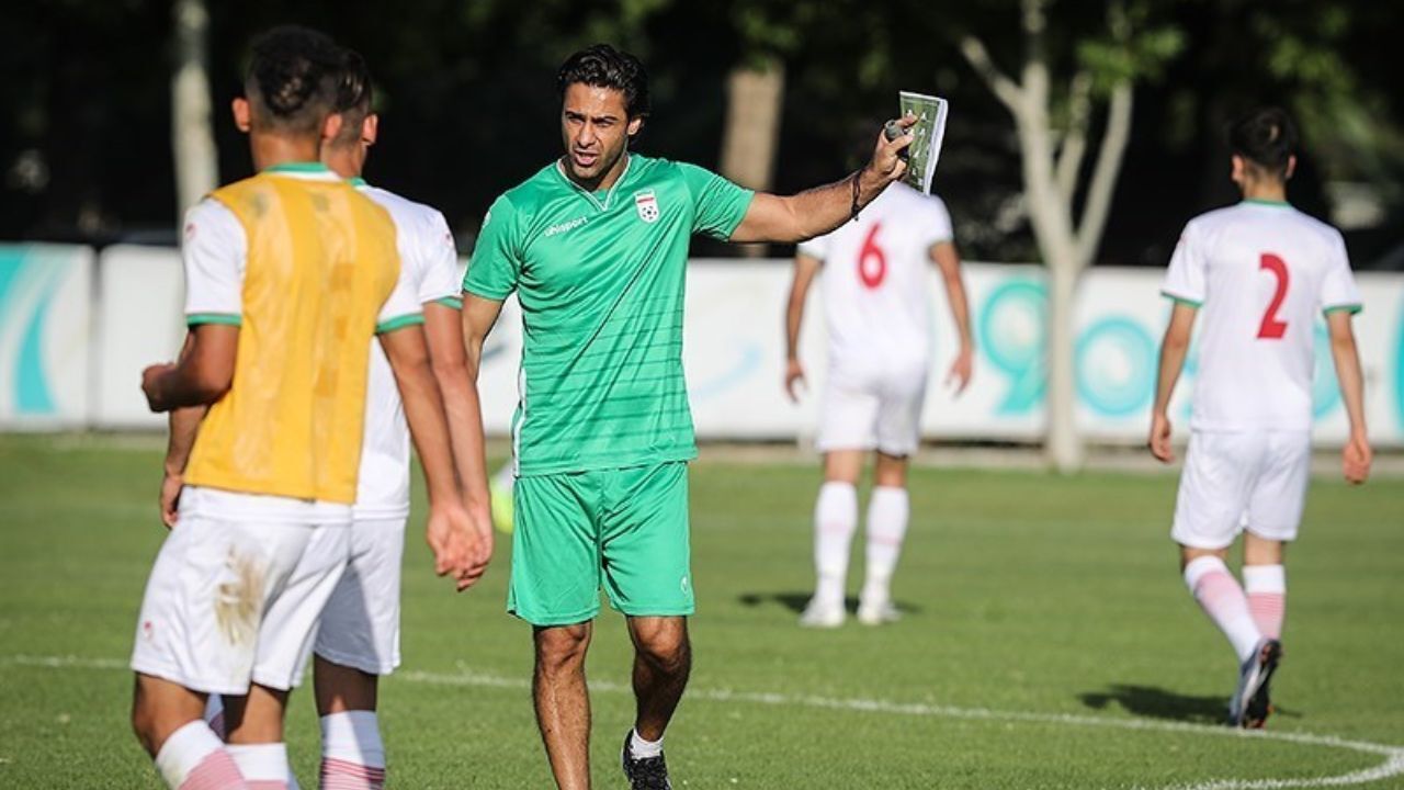 فرهاد مجیدی پاسخ تماس فدراسیون را نمی‌دهد