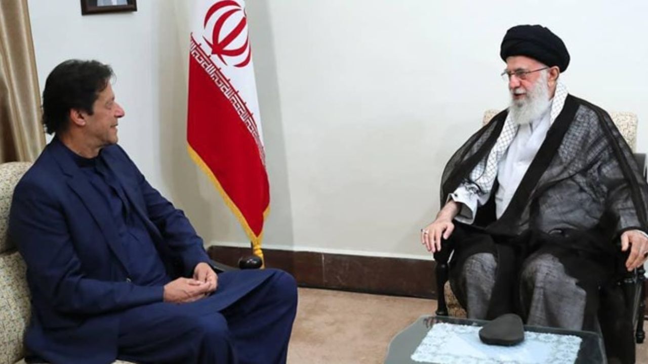 نخست وزیر پاکستان با رهبر انقلاب دیدار کرد