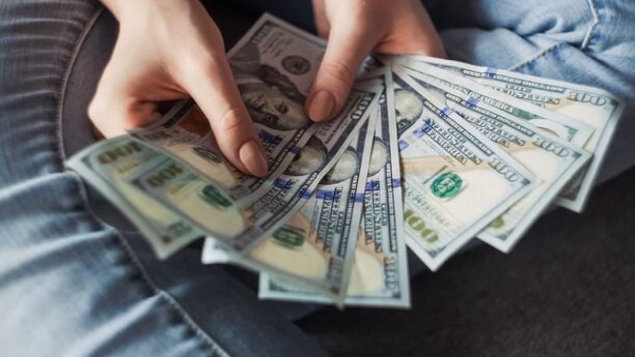 تثبیت نرخ دلار روی  11 هزار و 400 تومان