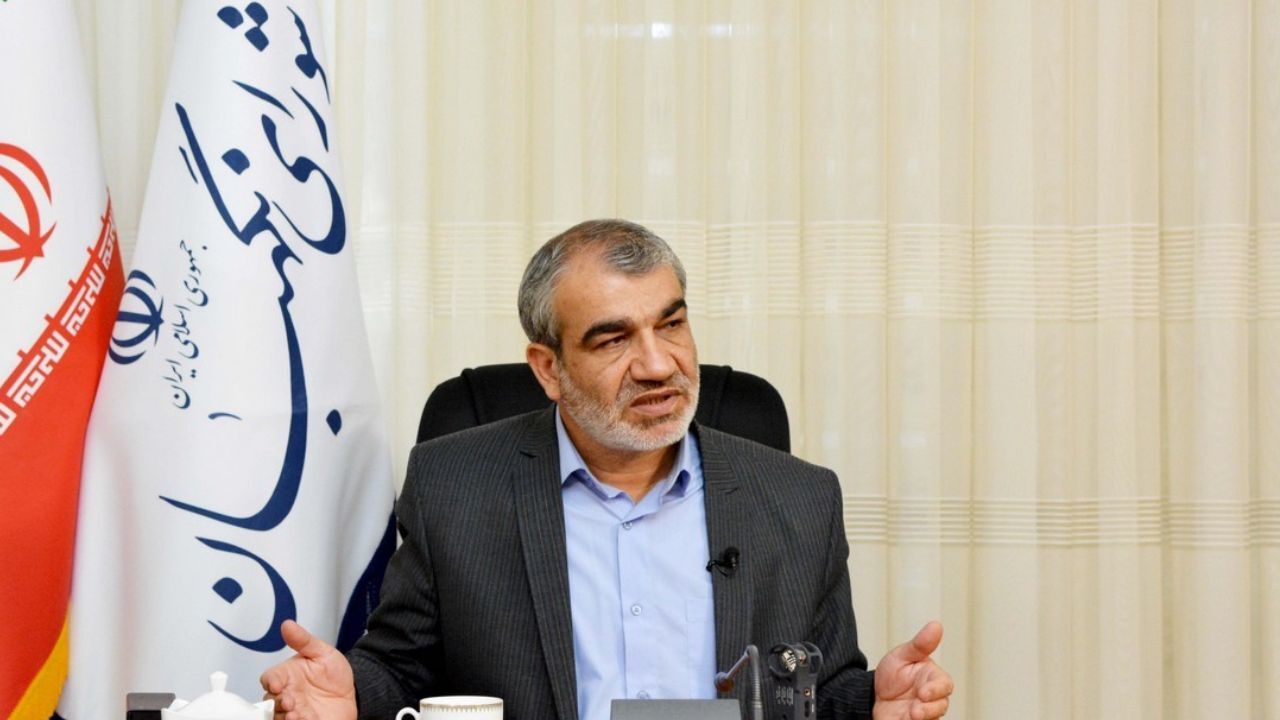 اگر به دنبال مشارکت منافقین هستند قانون را اصلاح کنند/ شورای نگهبان محصول خود را حتی یک لحظه هم گارانتی نمی‌کند/ هیچ کاندیدای احراز صلاحیت شد‌ه‌ای گارانتی ندارد/ نهادهای تخصصی نیاز به انتشار مذاکرات ندارند