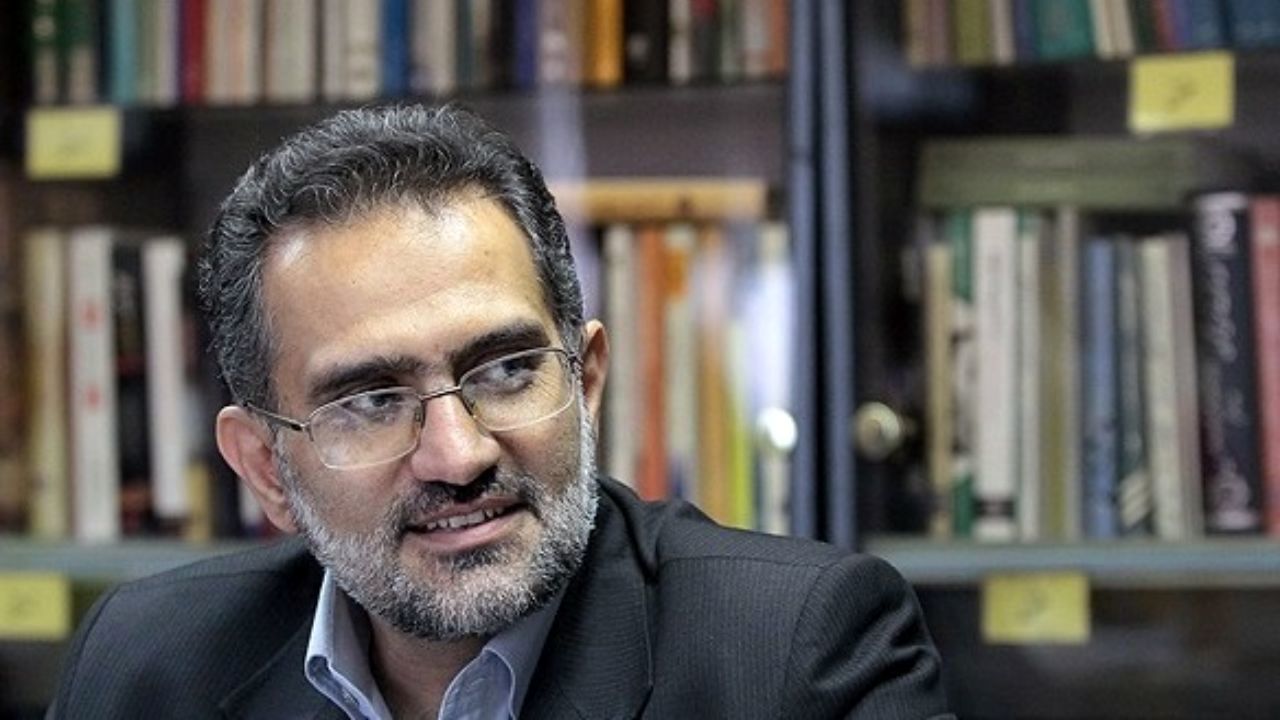 مسئولان نباید مسئولیت را نردبانی برای ثروتمند شدن تصور کنند