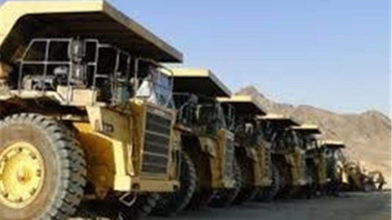 وضعیت نوسازی و تأمین قطعات ماشین آلات معدنی مناسب نیست