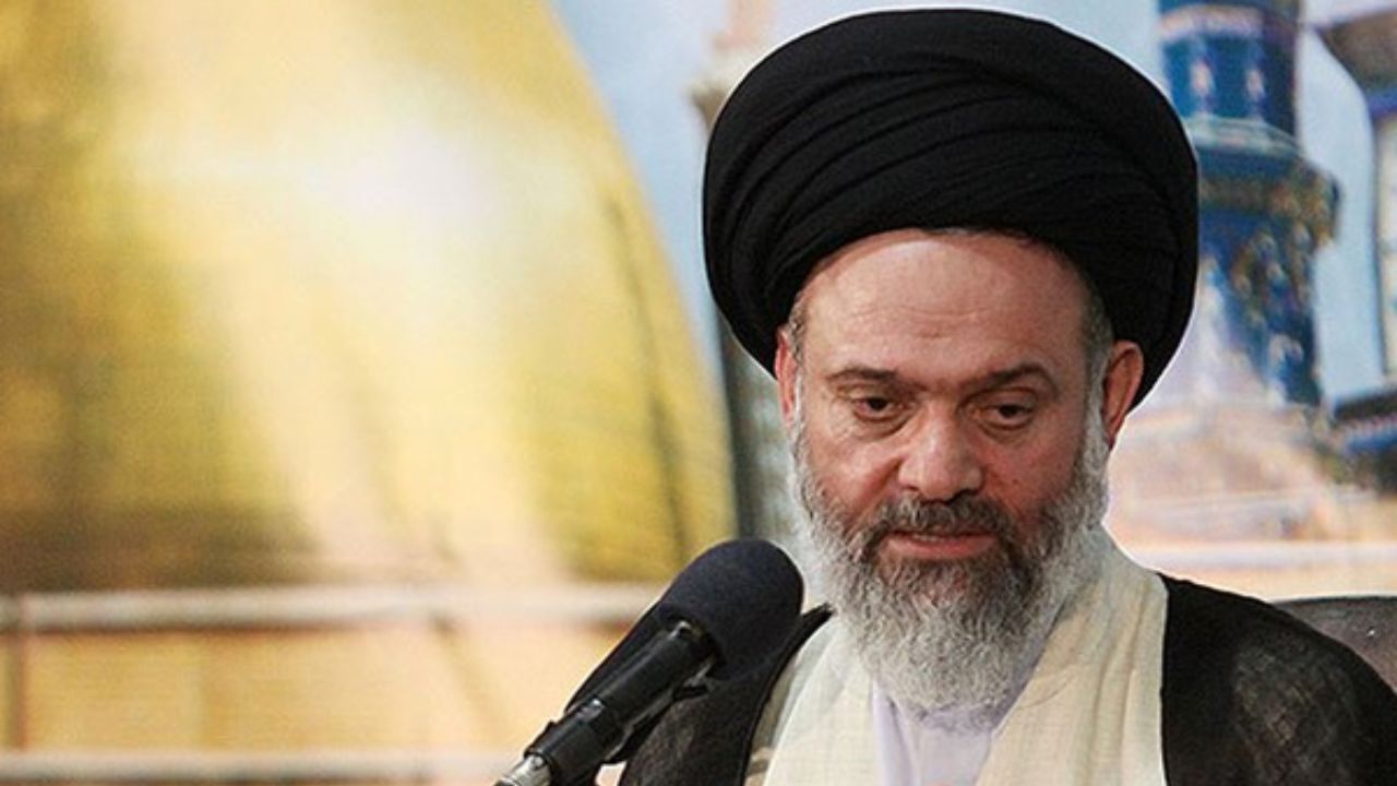 امام جمعه موقت قم در بیمارستان بستری شد