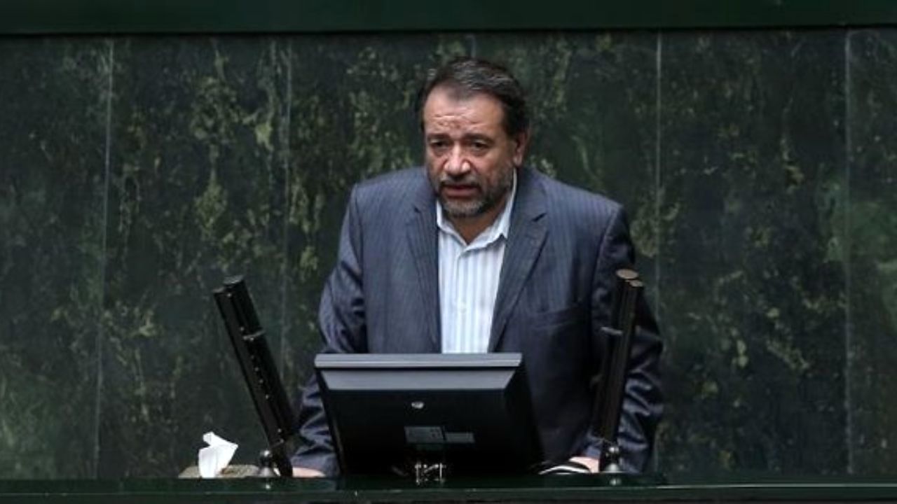 مسئولان آمدند، سلفی‌ها را گرفتند و برگشتند/ مثل سرخپوستان آمریکا بلد نیستیم با دود علامت دهیم