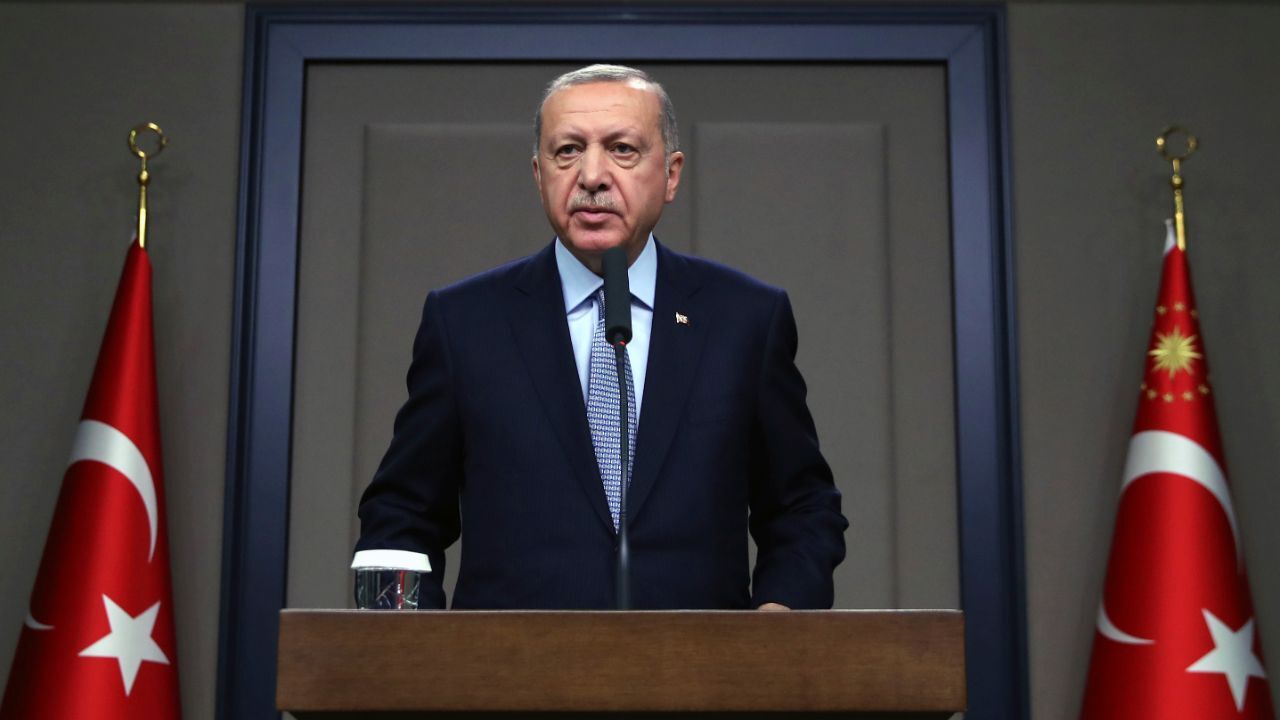 اردوغان: «ترکیه» از خرید سامانه اس‌400 از روسیه منصرف نمی‌شود