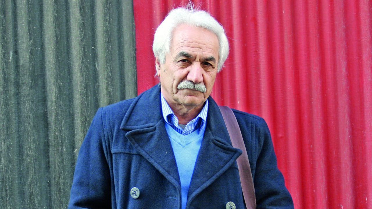 چرایی انصراف «قباد آذرآئین» از حضور در جایزه جلال