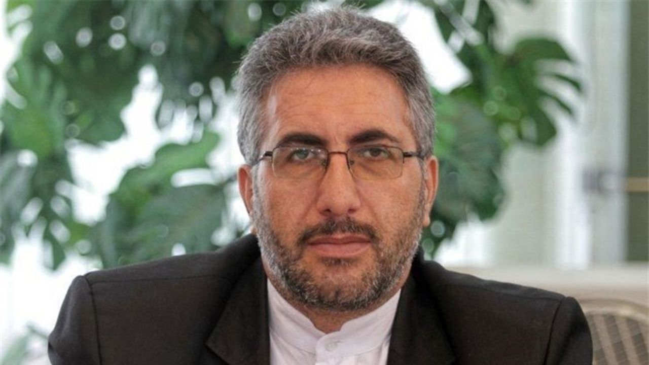مسافرکشی رانندگان خودروی شخصی بدون دریافت مجوز، غیرقانونی است