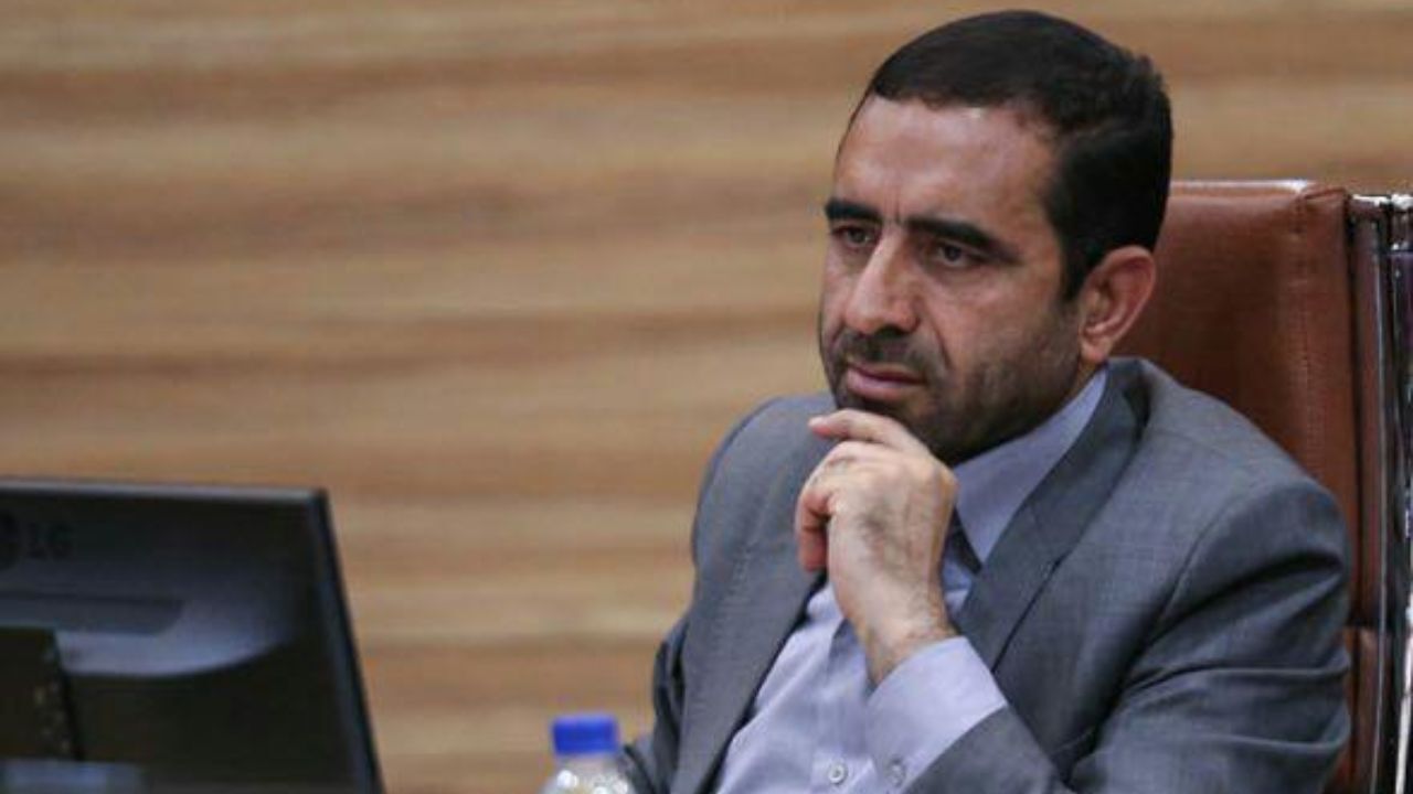 قصد نداشتم به رئیس‌جمهوری توهین کنم/ مردم را غافلگیر کنیم و آنها را نامحرم بدانیم، از کوره در می‌روند/ مردم در مقابل دشمنان از نظام حمایت می‌کنند، اما پیگیر مطالبات‌شان از مجلس هستند