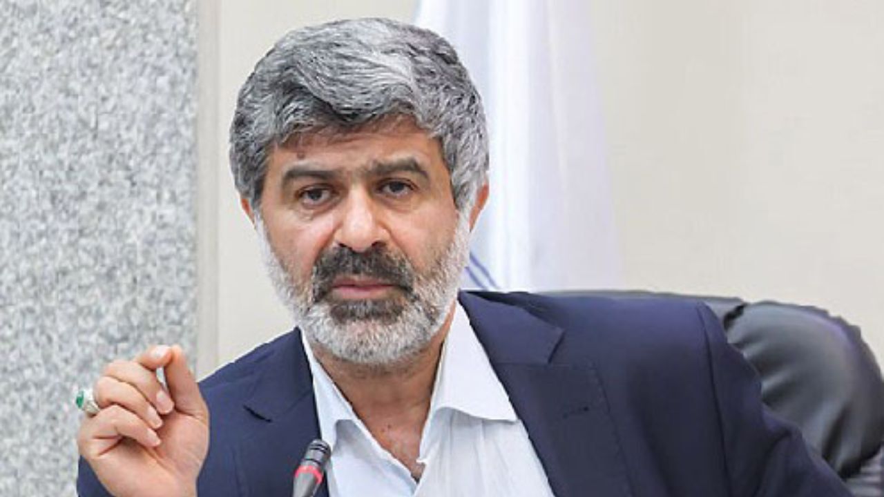 استیضاح وزیر کشور بیش از 34 امضای مصمم دارد/ جنس استیضاح وزیر آموزش و پرورش با جنس 2 استیضاح دیگر متفاوت است/ استیضاح وزیر نفت حدود 80 امضا دارد و قطعاً برگزار می‌شود/ شاه‌کلید اتفاقات اخیر، وزیر کشور است/ استیضاح‌کنندگان وزرا هم‌قسم شده‌اند که امضایشان ر
