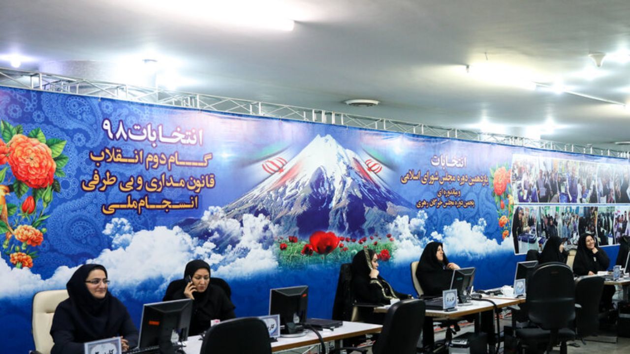 دو نماینده ادوار حامی احمدی‌نژاد کاندیدا شدند