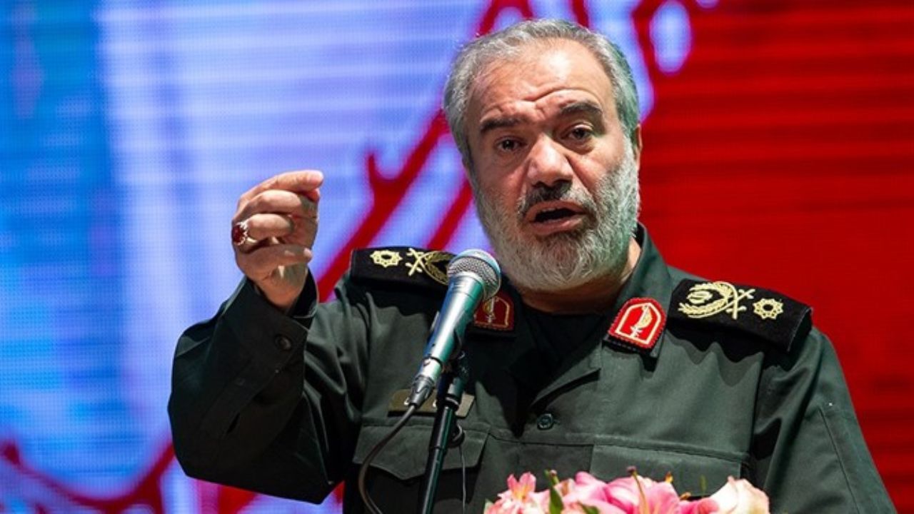 هیچ آمریکایی جرأت نمی‌کند از 1000 کیلومتری مرز ایران رد شود