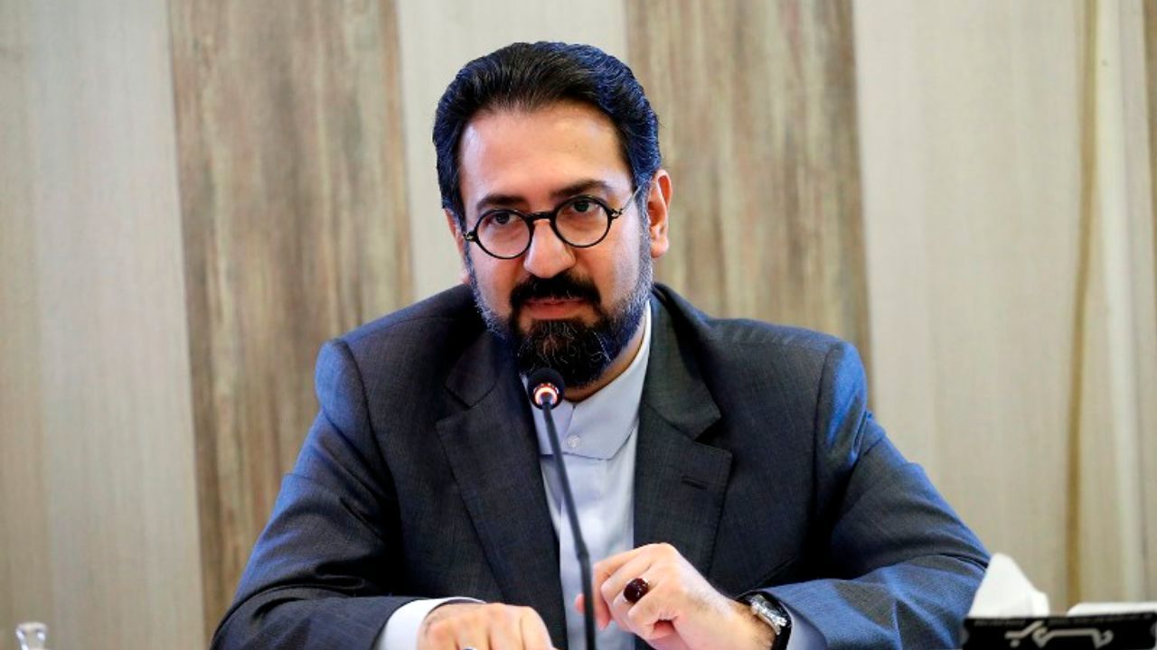 یک ارکستر سمفونیک برای کشور ما خیلی کم است