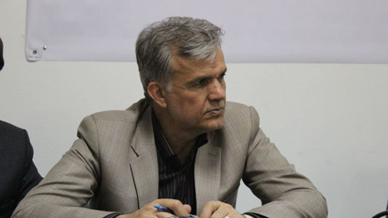 طرح «مسکن ملی» پخته‌تر و پیشرفته‌تر از «مسکن مهر» است/ مدیریت «مسکن ملی» جلوی افزایش قیمت مسکن را می‌گیرد/ وزیر راه درباره جزئیات «مسکن ملی» به کمیسیون عمران گزارش می‌دهد/ دولت فعلی دیرهنگام به بحث مسکن ورود کرد/ طبق برنامه ششم باید 900 هزار مسکن برای جوا