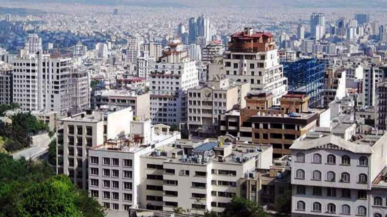 ورود دولت به ساخت‌و‌ساز اشتباه استراتژیک است/ ساخت‌و‌سازهای دولتی قیمت بالا و کیفیت پایین دارند/ مسکن مهر طرحی شکست‌خورده است