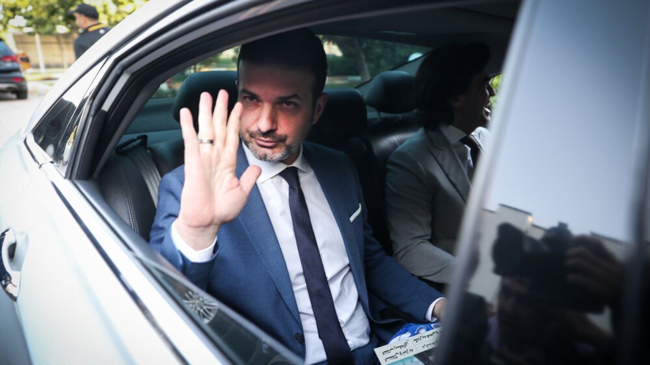 استراماچونی پولش را که گرفت دیگر حرفی از هوادار نزد