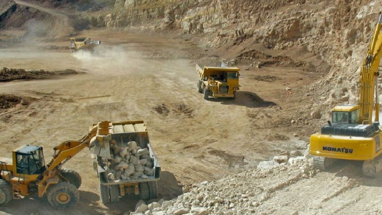 1.5 میلیارد دلار طرح در بخش معدن آماده راه اندازی