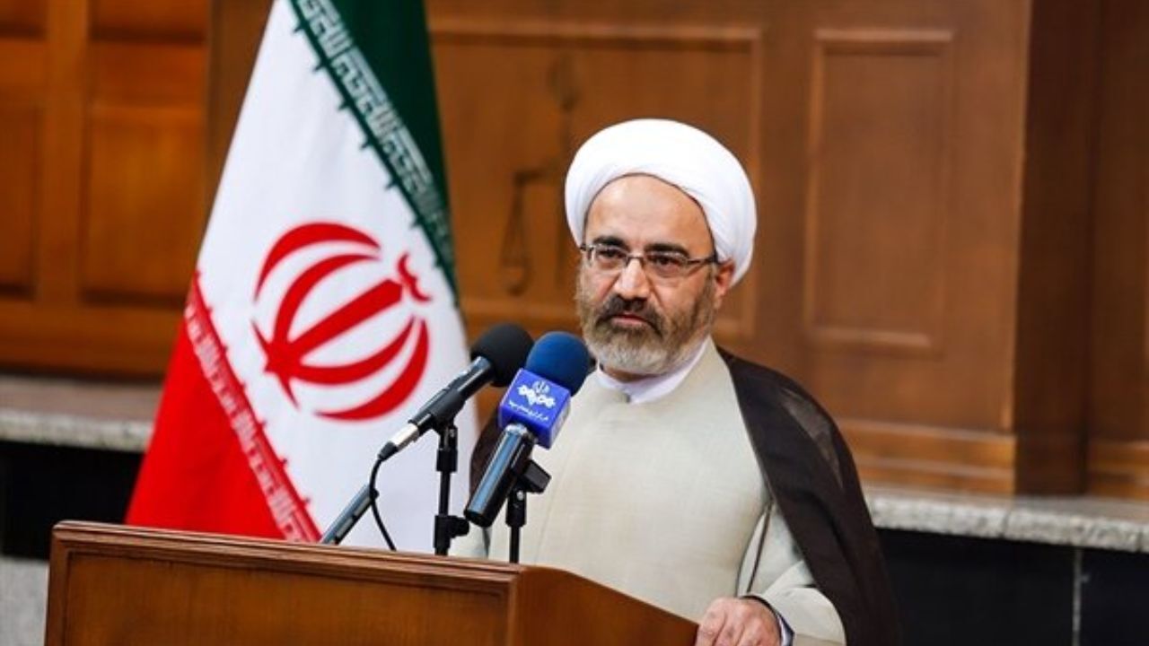 برخی حتی پول نان ندارند/ بر هر نقطه از پرونده‌های فساد دست می‌گذاریم صدای کسی درمی‌آید